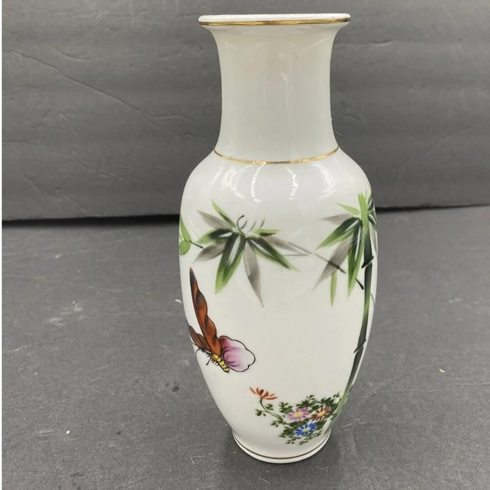 Vintage Japanese Porcelain Vase Butterfly Bamboo Floral Gold Trim‎ Cottagecore